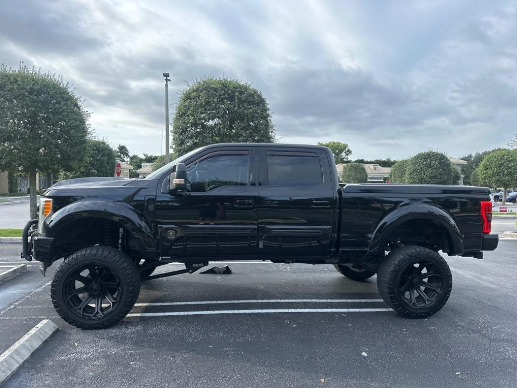 2017 Ford F-250 - $59,995